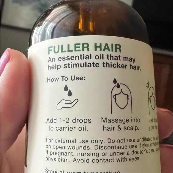 Rosemary Essential Oil - Picture 2 of 3